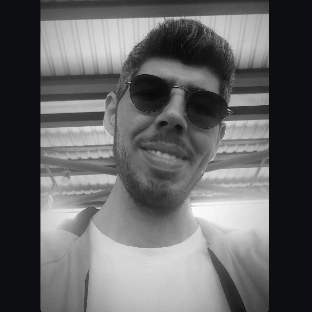 Metin Muhacir